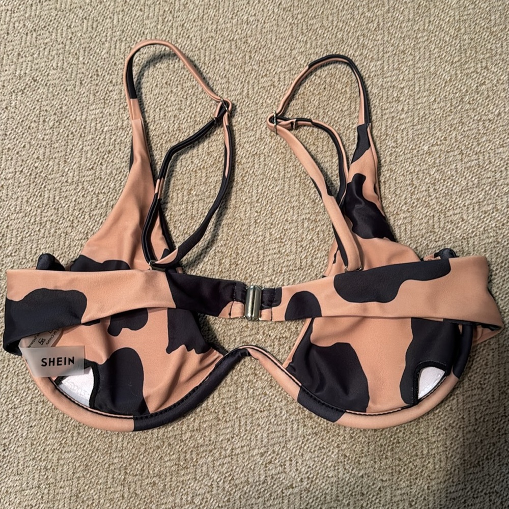 SHEIN cowprint bikini with sarong/skirt - Picture 4 of 12